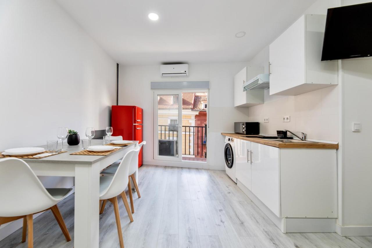 Los Apartamentos Jacinto Benavente Centro Madrid Bagian luar foto