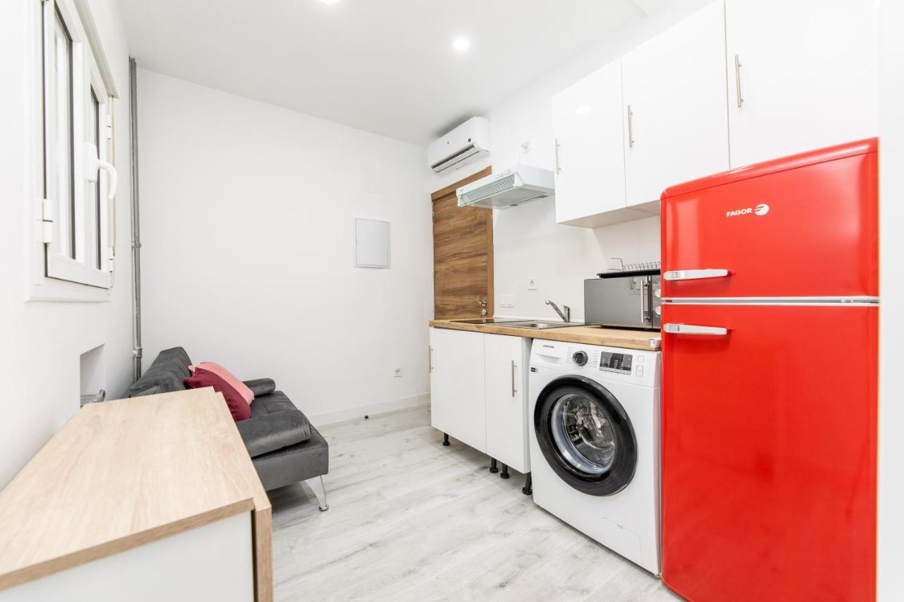 Los Apartamentos Jacinto Benavente Centro Madrid Bagian luar foto